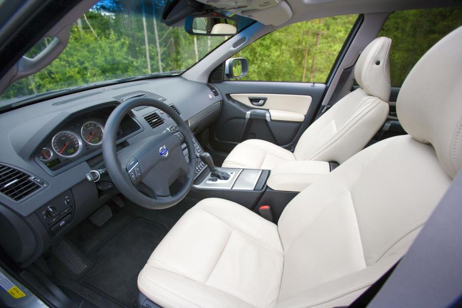  Volvo XC90 2007 года  (фото 104 из 142)